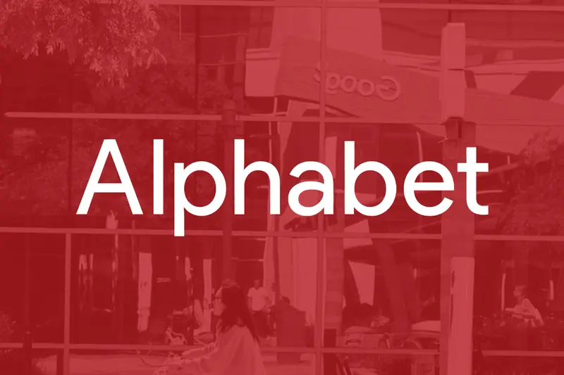 Alphabet's 10% Stock Drop: Analyzing AI Spending Concerns and Investment Opportunities