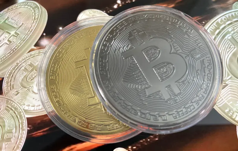 Consumers Skeptical About Bitcoin's Recovery by 2026, According to Deutsche Bank