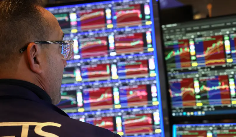 Staying Composed During Unsettling Investment Times