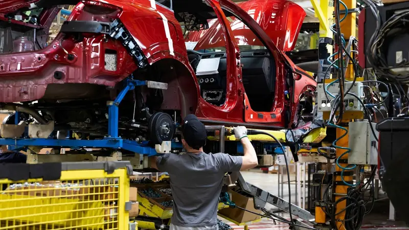 Toyota and Honda Form Strategic Alliance for Canadian Auto Manufacturing