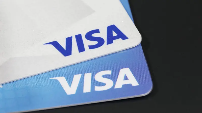 Visa and TikTok Launch New Debit Card for UK Content Creators