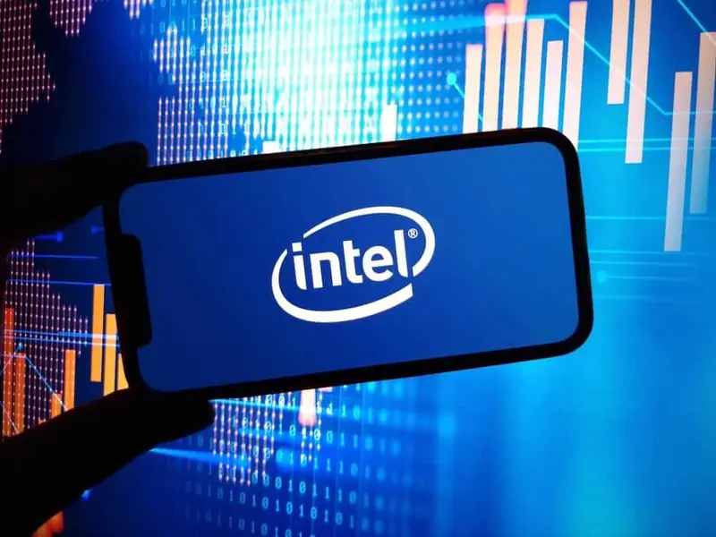 Intel Reaches 25-Year Price Peak: What to Expect Next