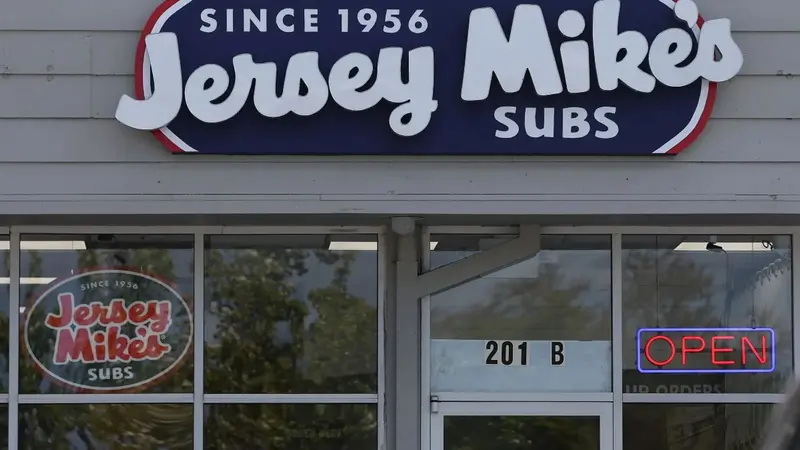 Jersey Mike’s Plans Potential IPO