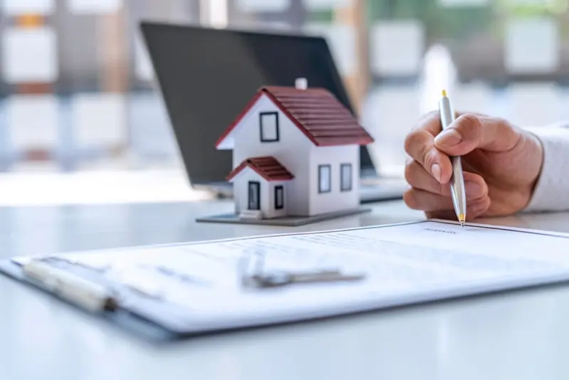 Paying Off a Mortgage Early: A Controversial Financial Decision