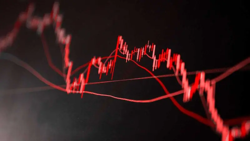 Stocks Decline Amid Deteriorating Middle East Peace Efforts