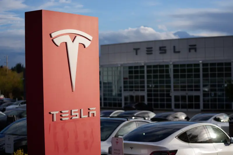 Tech Stocks Update: Tesla Earnings Loom and Google Unveils New Chips, Heightening Competition with Nvidia